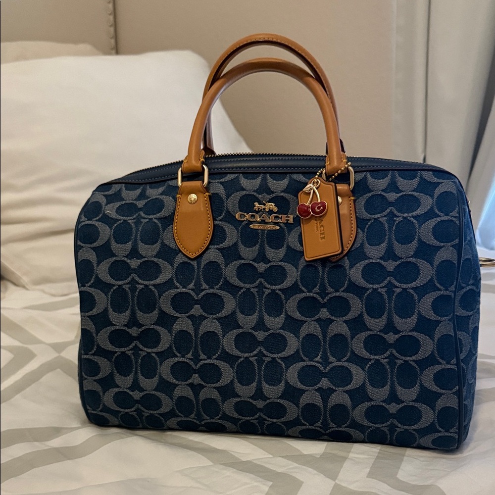 Coach Signature Denim Large Rowan